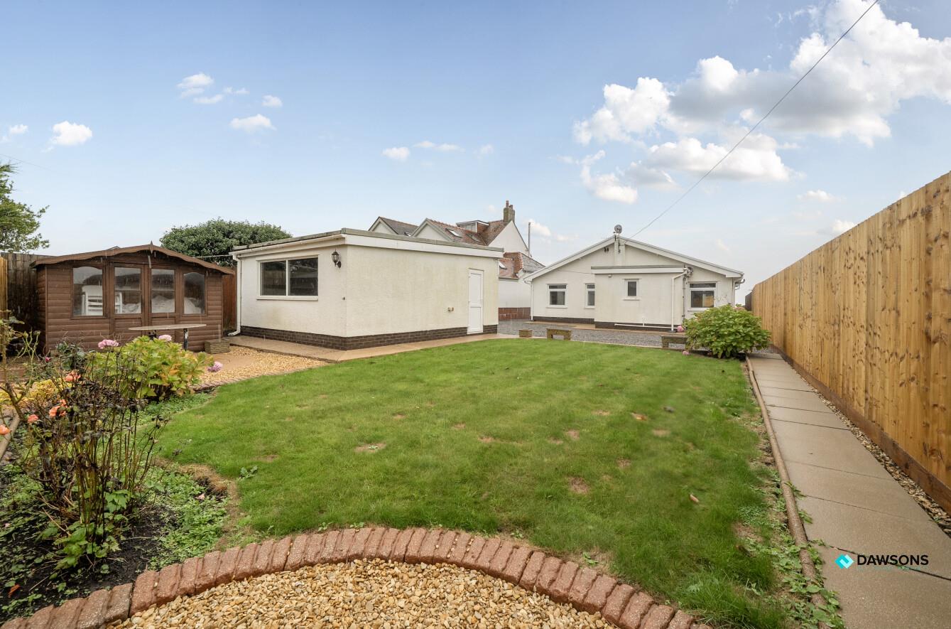 Southgate Road, Southgate, Swansea, SA3 2DH